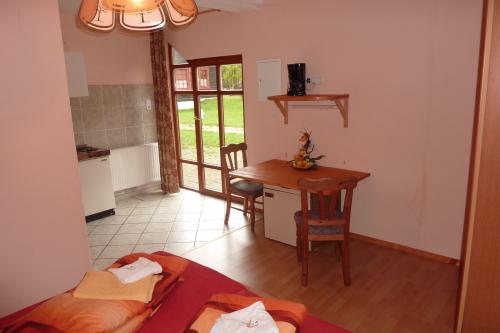 Apartment 5